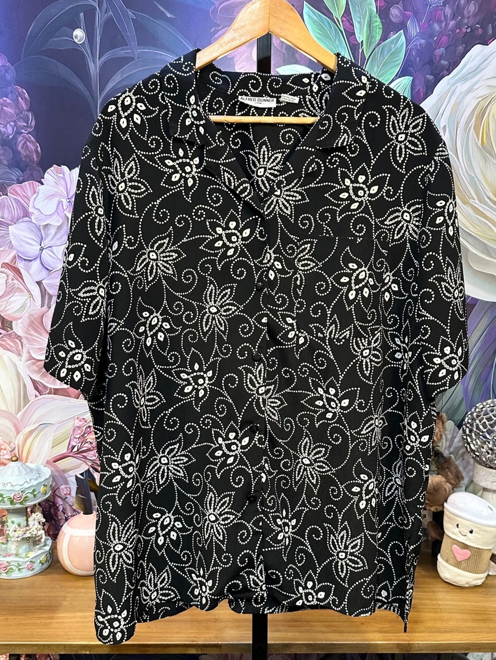 Alfred Dunner 24W Black White Floral Button Front Blouse Boho Artsy Retro